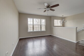 14644 Paul Revere Ln in Plainfield, IL - Building Photo - Building Photo