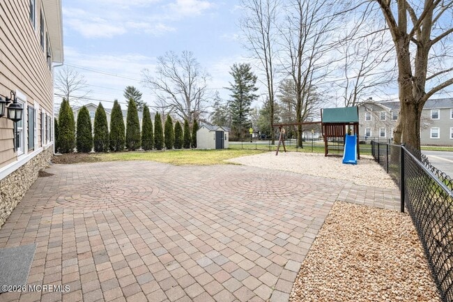 101 Main St in Farmingdale, NJ - Building Photo - Building Photo