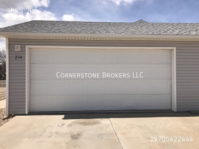 214 Chapman St in Wiggins, CO - Building Photo - Building Photo