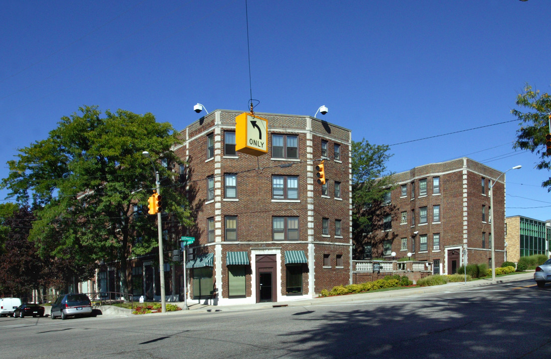 Stuyvesant Apartments in Grand Rapids, MI - Foto de edificio