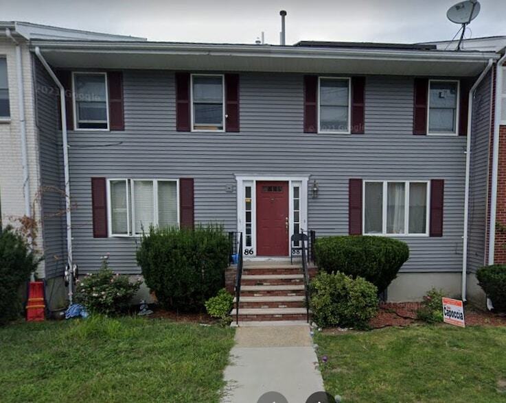 86 Atwood St, Unit 1525 in Revere, MA - Building Photo