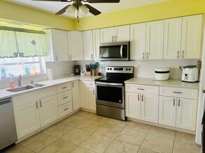 4964 Eaglewood Rd in Boynton Beach, FL - Building Photo - Building Photo