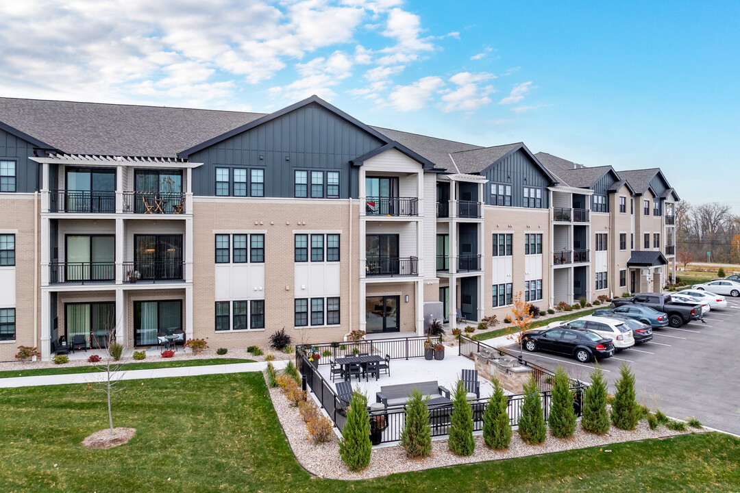 Lakeshore Ridge in Menasha, WI - Foto de edificio