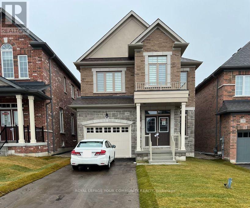 2185 Lozenby St in Innisfil, ON - Building Photo