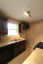 703 Kennedy St in Lindale, TX - Building Photo - Building Photo