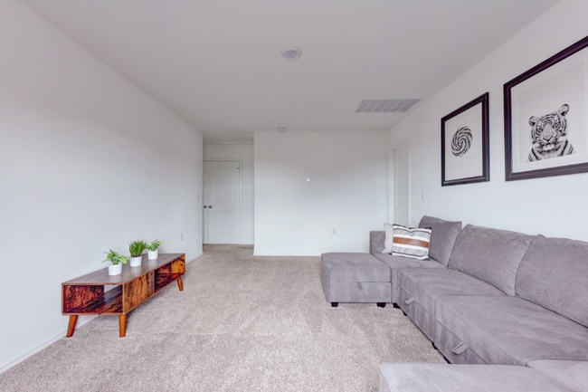 2204 Nightview Dr in Pflugerville, TX - Building Photo - Building Photo