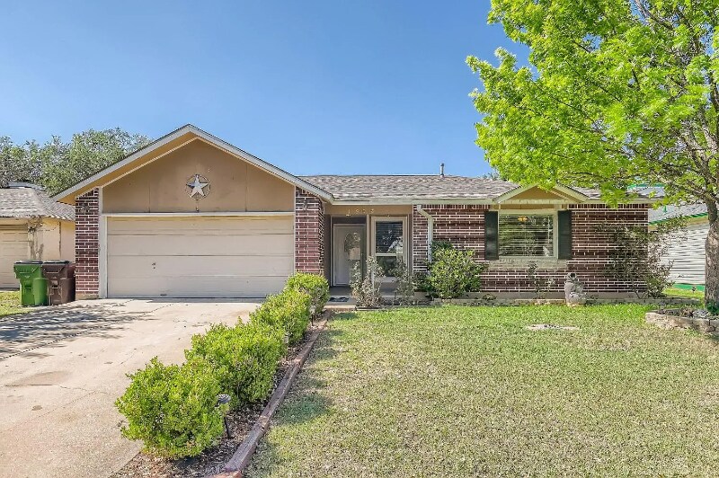 1306 Wayne Dr in Round Rock, TX - Building Photo