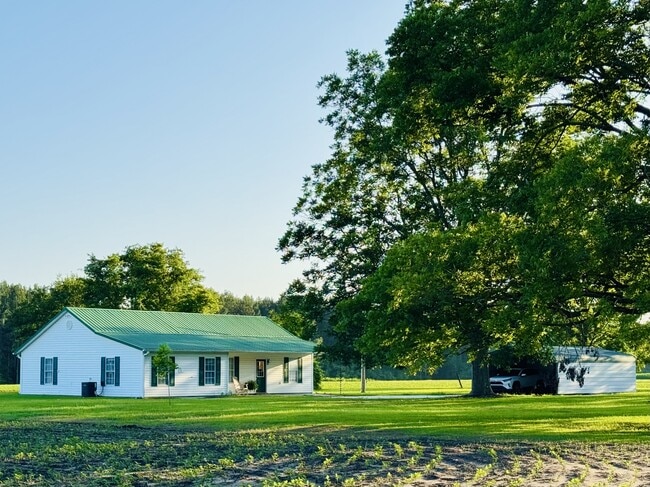 property at 4052 Goff Rd