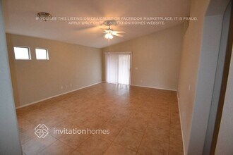 1710 E Palo Blanco Way in Gilbert, AZ - Foto de edificio - Building Photo