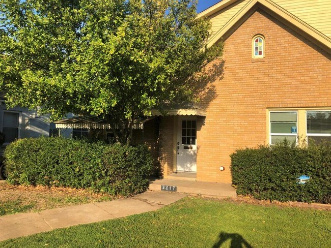 property at 3217 Rogers Ave