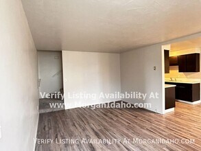 697 White Cloud Dr in Boise, ID - Building Photo - Building Photo