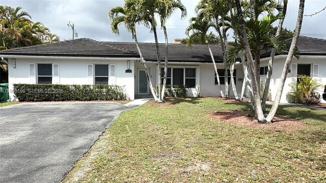property at 11840 SW 81st Rd
