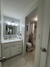 2899 Collins Ave in Miami, FL - Building Photo - Building Photo