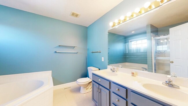 14 Kleggstone Cir in Bloomington, IL - Foto de edificio - Building Photo