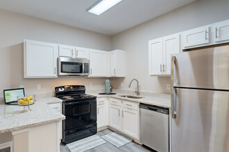 Woodside in Mobile, AL - Foto de edificio - Interior Photo