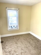 3904 14th Ave, Unit Upper Unit in Kenosha, WI - Building Photo - Building Photo