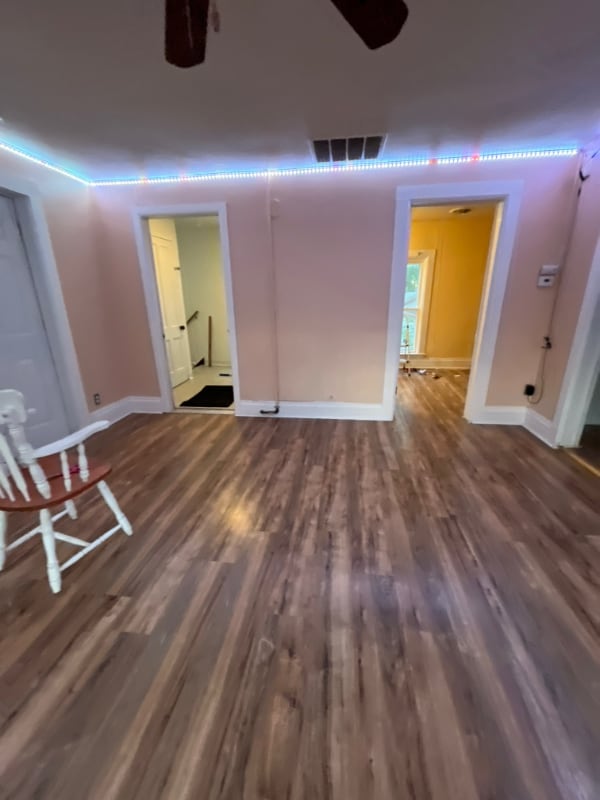 19 Oakwood Ave in Lancaster, NY - Building Photo - Building Photo