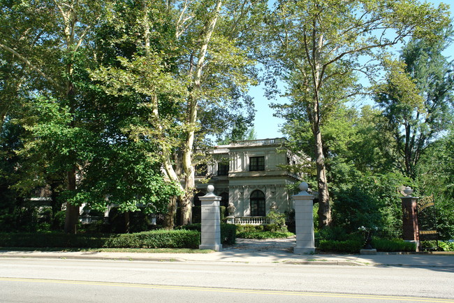 Moreland - Hoffstot House in Pittsburgh, PA - Foto de edificio - Building Photo