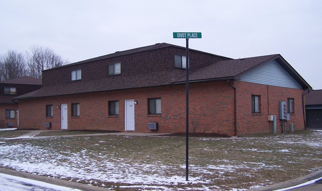 Albany Club Condominiums in Columbus, OH - Building Photo - Building Photo