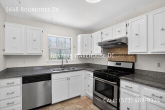 5648 Roundtree Dr in Woodbridge, VA - Building Photo - Building Photo