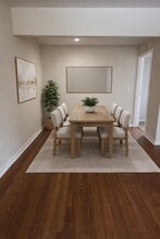 26-02 High St, Unit F in Fair Lawn, NJ - Foto de edificio - Building Photo