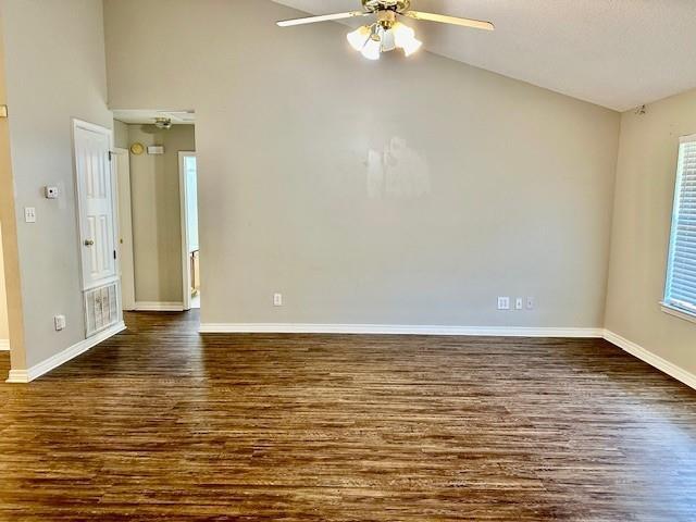 725 Copperfield Dr E in Mobile, AL - Building Photo - Building Photo