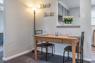 Cloverleaf Village Apartments in Pittsburgh, PA - Building Photo - Interior Photo