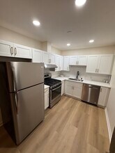 1743 Thomasville Dr SE in Atlanta, GA - Foto de edificio - Building Photo