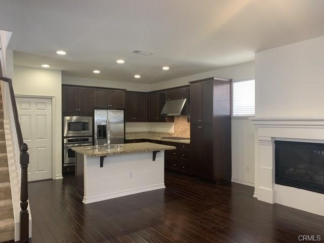 2891 Maricopa St in Torrance, CA - Building Photo - Building Photo
