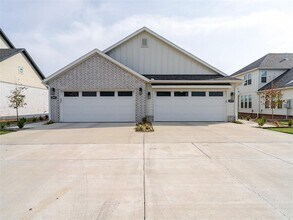 2809 SW Hampshire Ave in Bentonville, AR - Building Photo - Building Photo