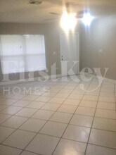 6129 Moonbeam Dr in Greenacres, FL - Building Photo - Building Photo