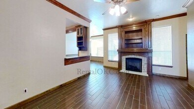 2612 SE 5th St in Moore, OK - Building Photo - Building Photo