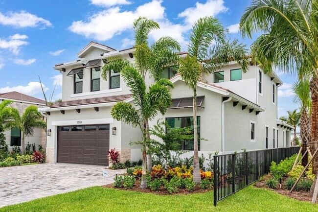 12526 Solana Bay Cir in Palm Beach Gardens, FL - Building Photo - Building Photo