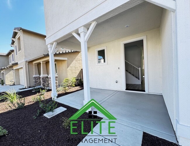 3493 Hampton Dr in Folsom, CA - Building Photo - Building Photo