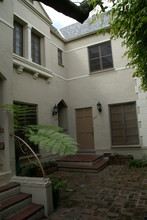 Elm Drive Apartments in Beverly Hills, CA - Building Photo - Building Photo