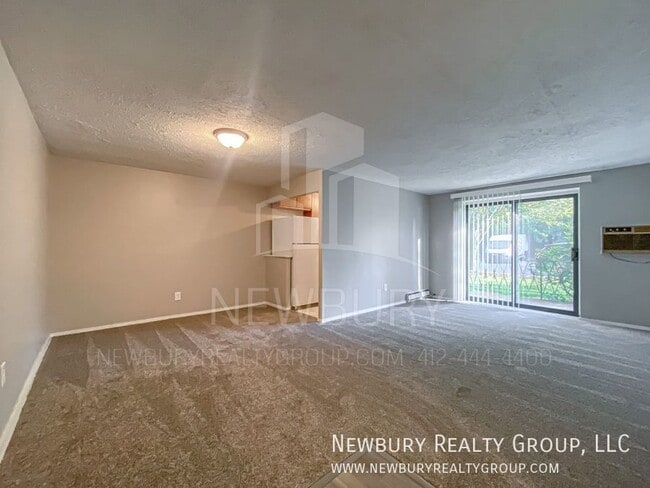 property at 1459 Poplar St