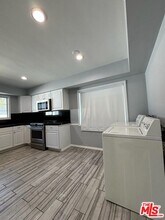 14657 Novice St in Los Angeles, CA - Building Photo - Building Photo
