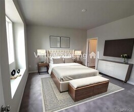 1070 Oak Cir in Lakewood, CO - Building Photo - Building Photo