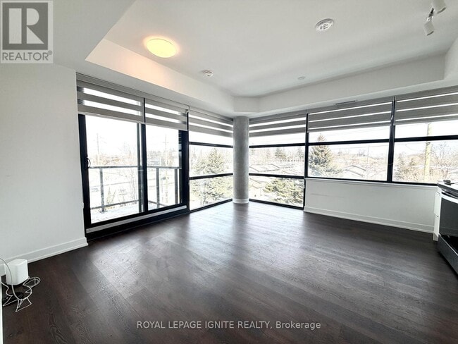 1604 Charles St in Whitby, ON - Building Photo - Building Photo