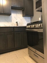 32 Truman St in New Haven, CT - Building Photo - Building Photo