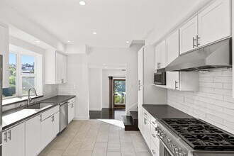 3817 Naughton Ave in Belmont, CA - Building Photo - Building Photo