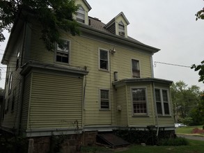 901 Berkeley Ave in Trenton, NJ - Building Photo - Building Photo