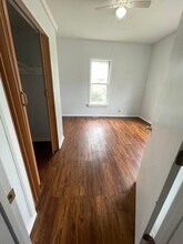 1022 W Thoman St in Springfield, MO - Building Photo - Building Photo