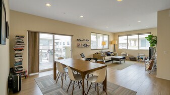 13021 Central Ave in Hawthorne, CA - Building Photo