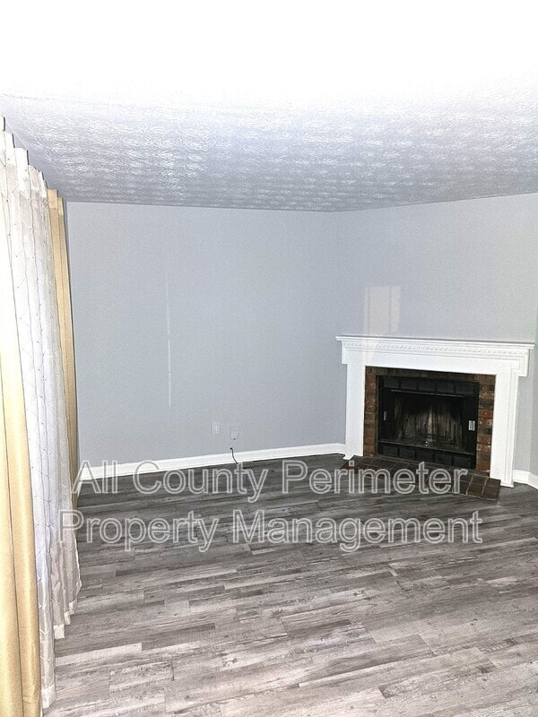 5642 Estates Ct in Norcross, GA - Building Photo - Building Photo