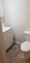 49 Washington Ave, Unit 2R in Endicott, NY - Building Photo - Building Photo