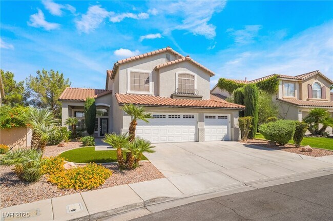 252 Canyon Spirit Dr in Henderson, NV - Building Photo - Building Photo