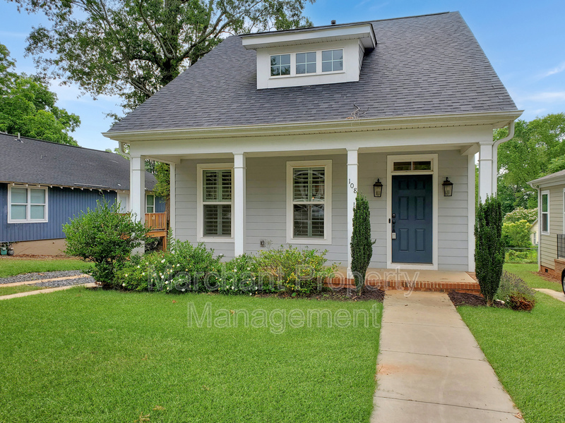 108 Whitehall St in Greenville, SC - Building Photo