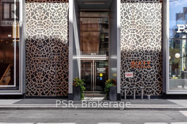 60 Colborne St in Toronto, ON - Building Photo - Building Photo