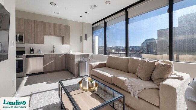 600 19th St N in Birmingham, AL - Foto de edificio - Building Photo